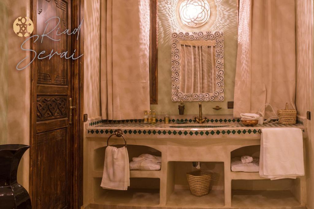 Riad Serai メルズーガ エクステリア 写真